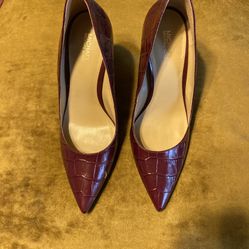 Michael Kors Burgundy Crocodile Embossed Heels Size 8.5
