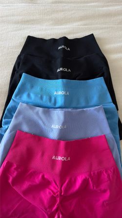 Aurola gym shorts