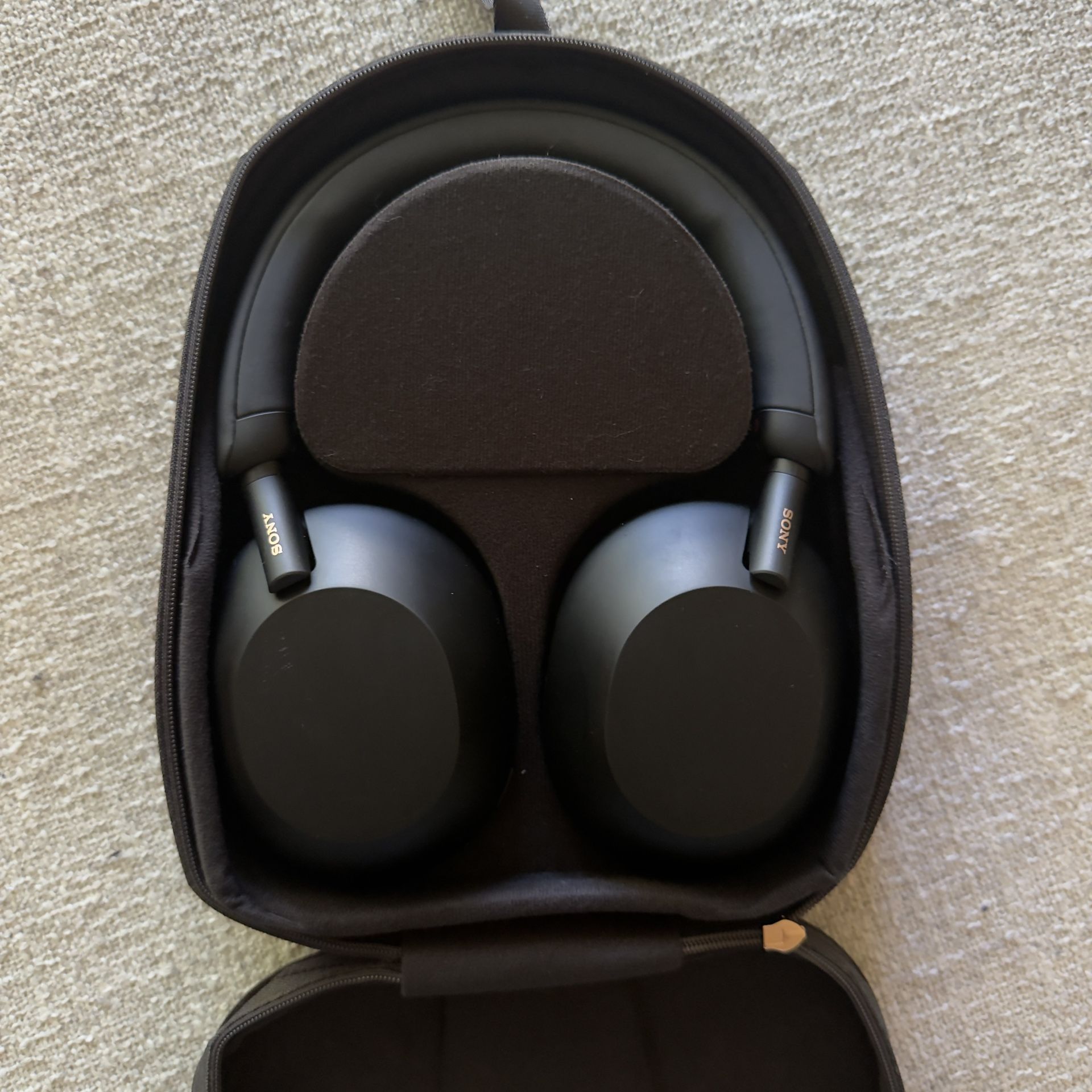 Sony WH-1000XM5 Headphones