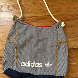 NEW Adidas originals women’s shoulder bag