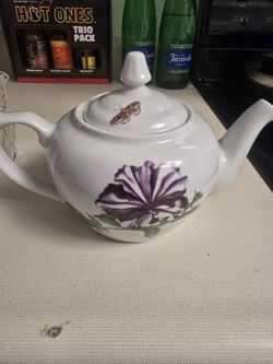 BIA Cordon Blue Floral Four Cup Teapot