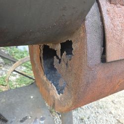 Offset Smoker for Sale 100 Needs Repair Can Be Fix And Last Long Time