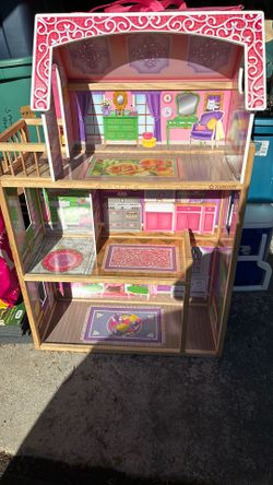 Wood doll house