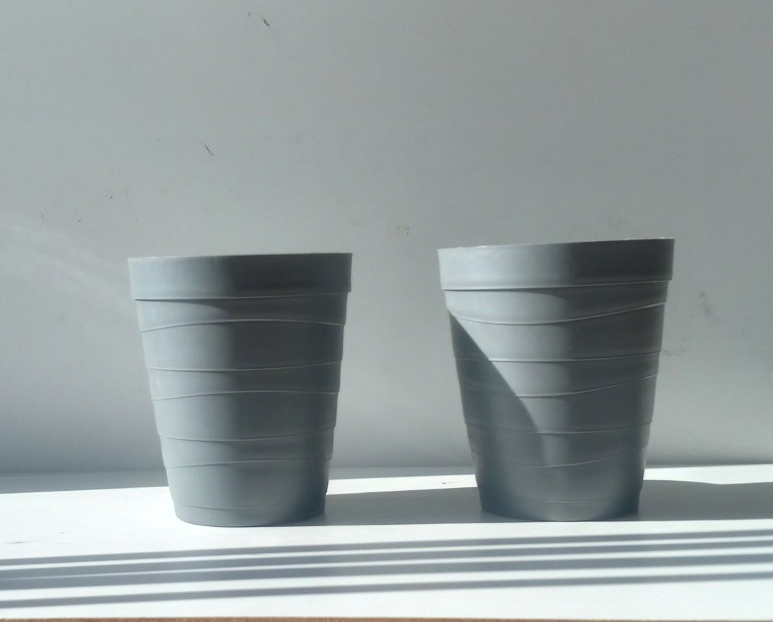 New Pair Set Of 2 Plant Pot/ Plant Planter/ Flower Pot Patio Garden