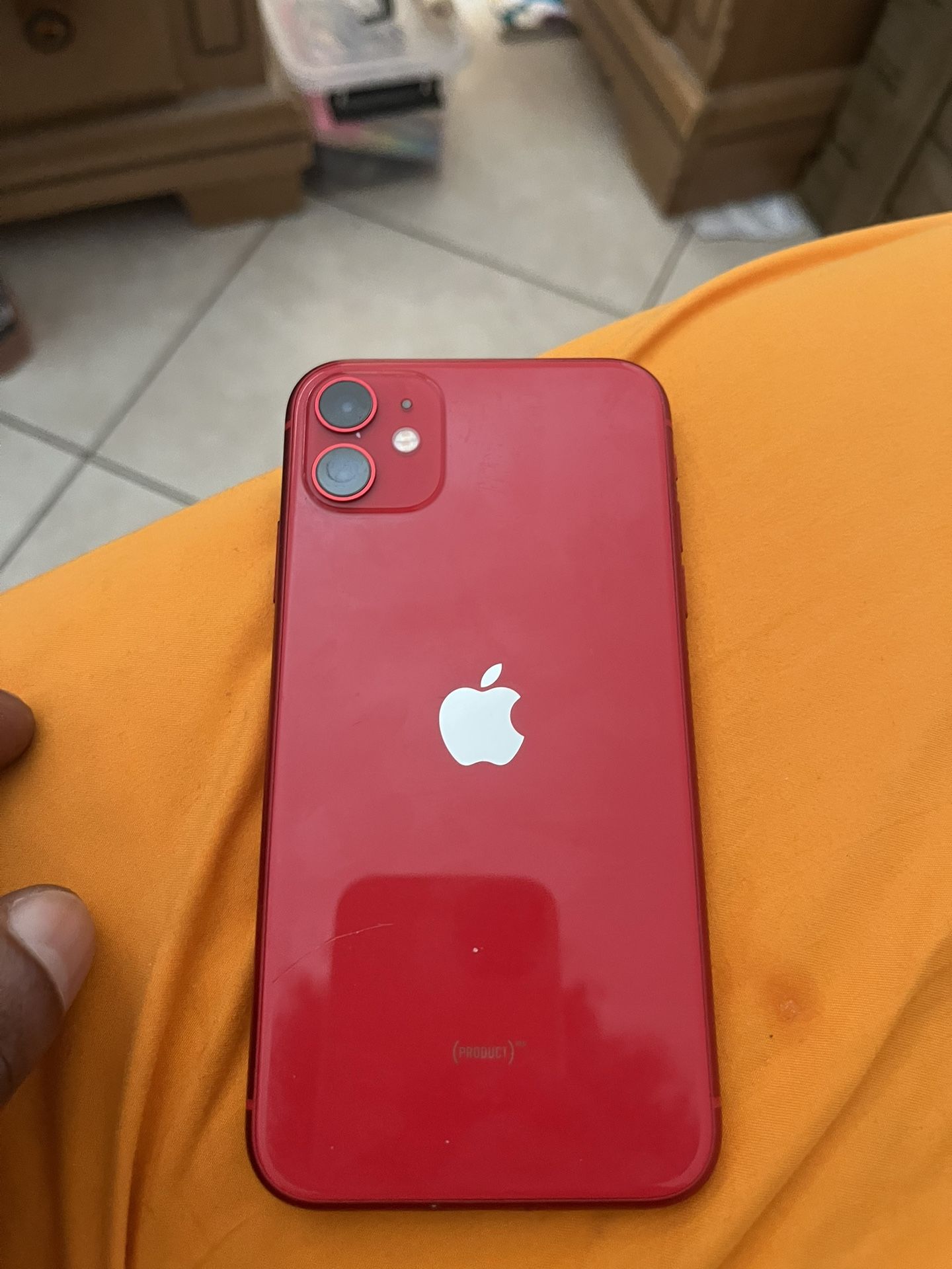 iPhone XR red