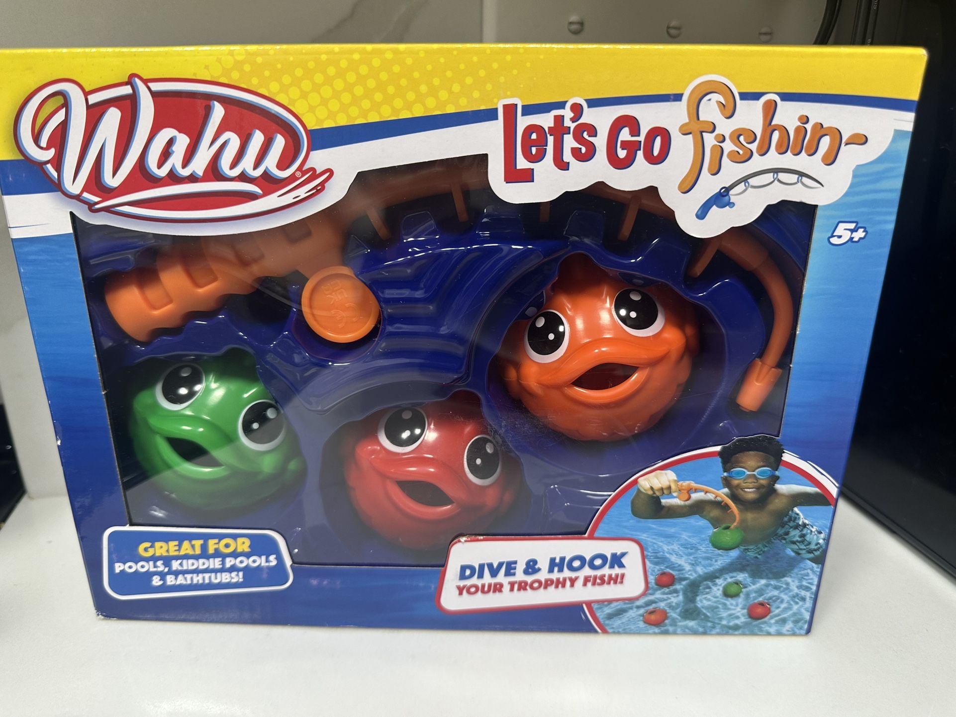 Let’s Go Fishing Bathtub or Pool Water Toy