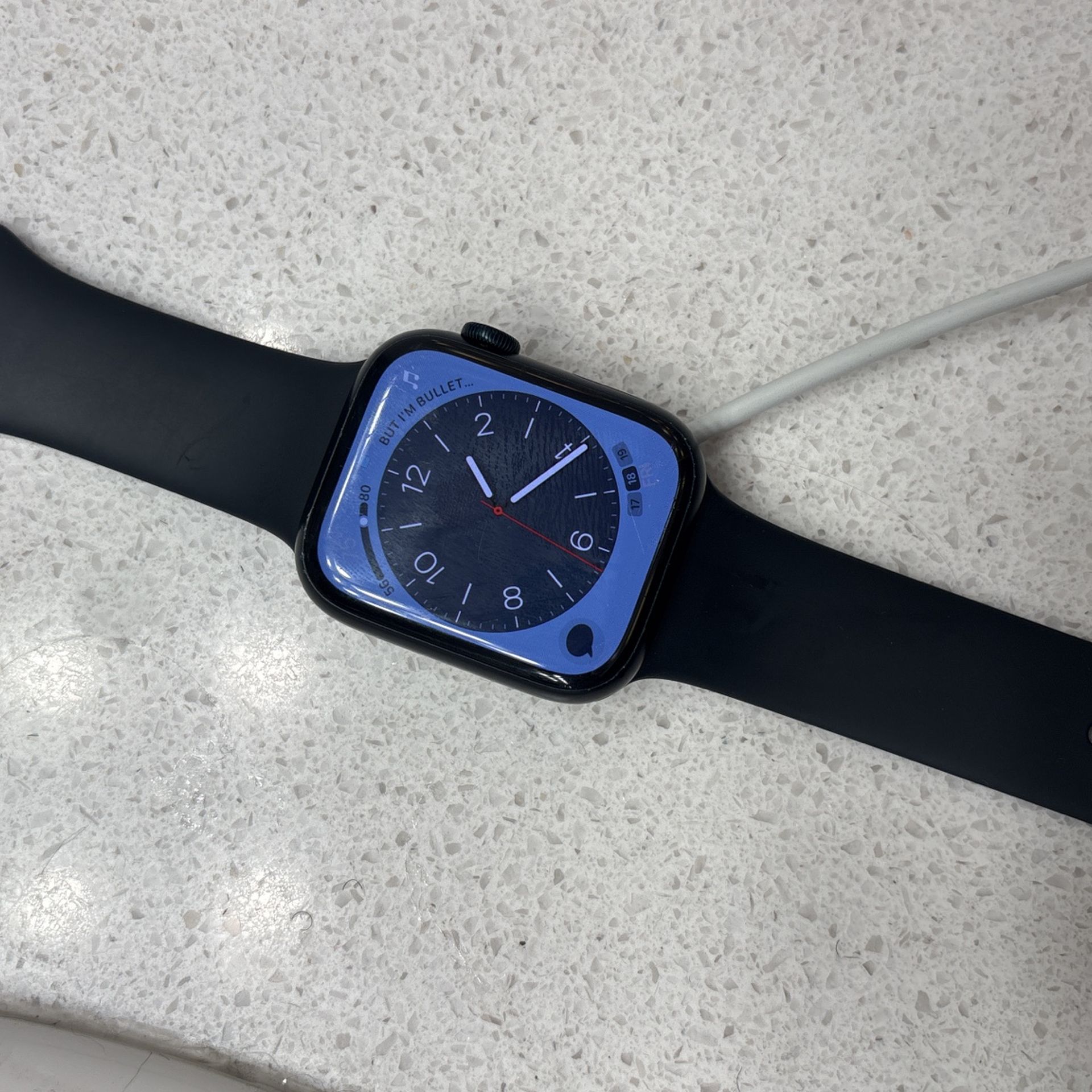 Apple Watch Series 8
