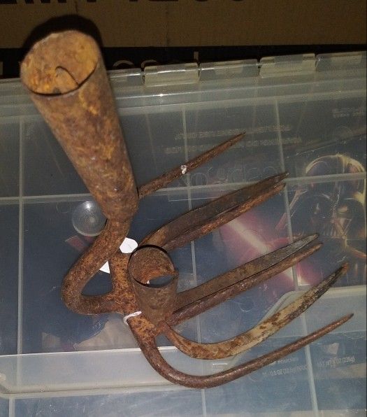 Two Primitive vintage rake head $10 EVERSON - $10
