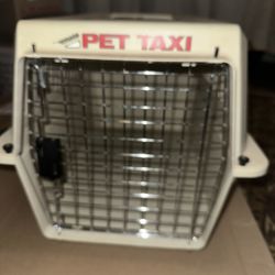 Small Pet Taxi Crate