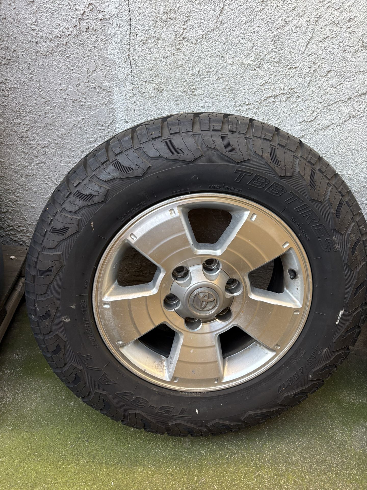 2006 Toyota Tacoma Oem Wheels for Sale in Rosemead, CA - OfferUp