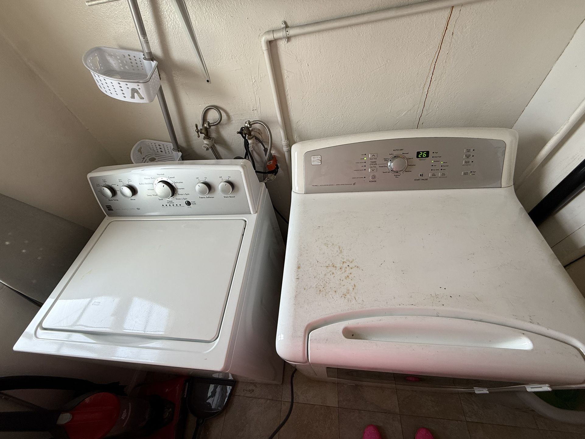 Gas Washer And Dryer- Must Go By Mon Feb 3