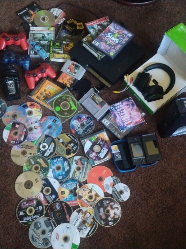 DS Lite, Xbox 360, PS3, Controllers ECT....