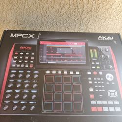 MPC X Akai Professional 