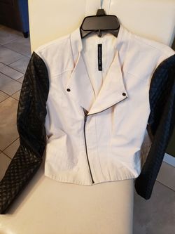 WOMEN'S BEIGE AND BLACK JACKET