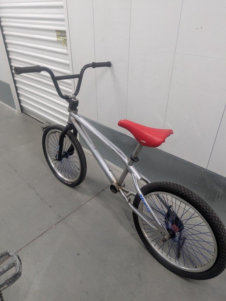 BMX HARO CHROME VINTAGE BIKE