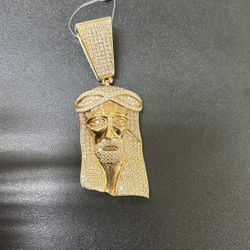 Jesus Face Gold Pendant With Diamonds 
