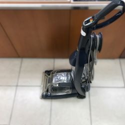 Royal RY7910 Procision Carpet Extractor