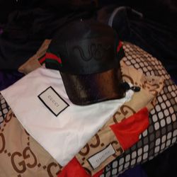 Gucci Hat 120 Plus Shipping If Needed 