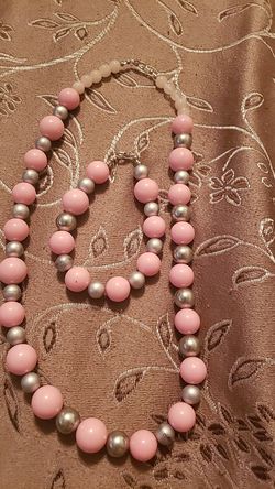 Pink and silver necklace set