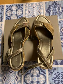 Kenneth Cole reaction