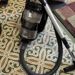 Kenmore Vacuum Cleaner 