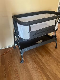 Angelbliss baby bedside bassinet