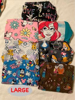 Scrub Tops Women’s Disney, Holiday, etc size Large