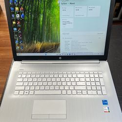 Used HP Laptop 17.3 inch 