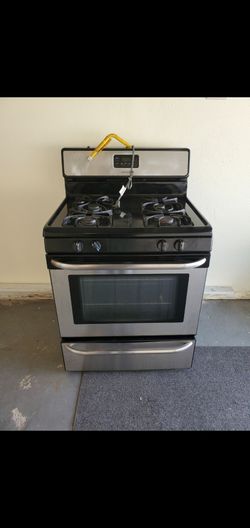 Frigidaire Stove.