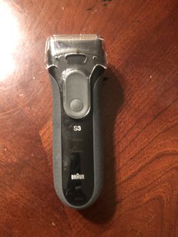 Braun Series 3 S3 Wet/Dry Shaver with Charger 