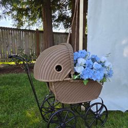 Baby Carriage / Stroller