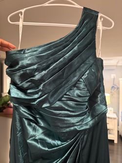 Emerald Green Satin One-Shoulder Formal Dress
