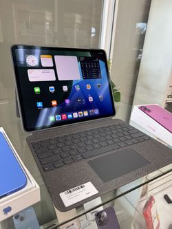 iPad Pro 12.9 5th Gen M1 256GB Storage