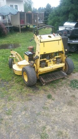 Great Dane Super Surfer Commercial Stand On Lawn Mower, Gas, 48in