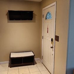 entrance door shoe bench and clothing hanger