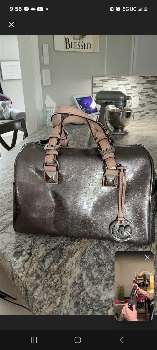 Mk
