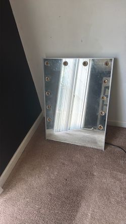 Impressions vanity mirror