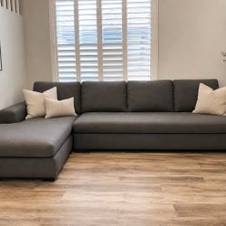 POTTERY BARN BIG SUR SECTIONAL – SUNBRELLA PERFORMANCE - DOWN/FEATHER CUSHIONS