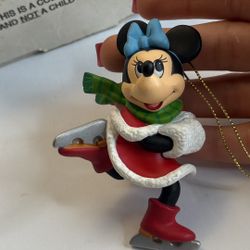 Disney Grolier “Minnie on Ice Skates” #26231-104 Christmas Collectible Ornament