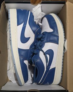 Air jordan 1 low se blue Mens Size 10