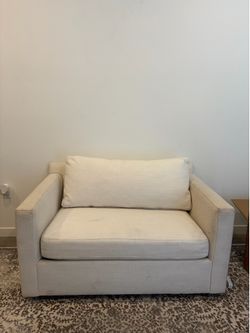 Crate&Barrel twin size pull out sofa