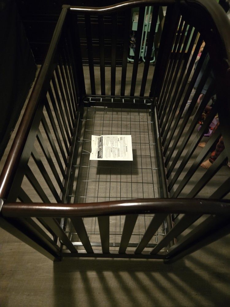 Baby Crib 