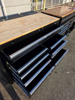 HUSKY 42"IN WORKBENCH CABINET