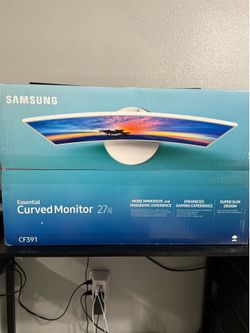 Samsung Essential Curved Monitor 27 inch