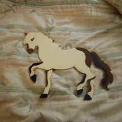I. Am. Sale. My. Horse. That. I.  Painted