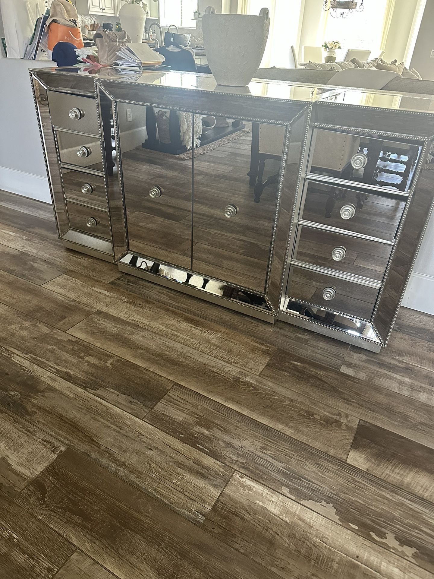 Mirror Dresser/ Furniture