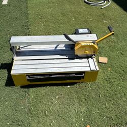 tile cutting machine. and counter top quartz for kitchen 27 inches wide 1.1/2 HP motor