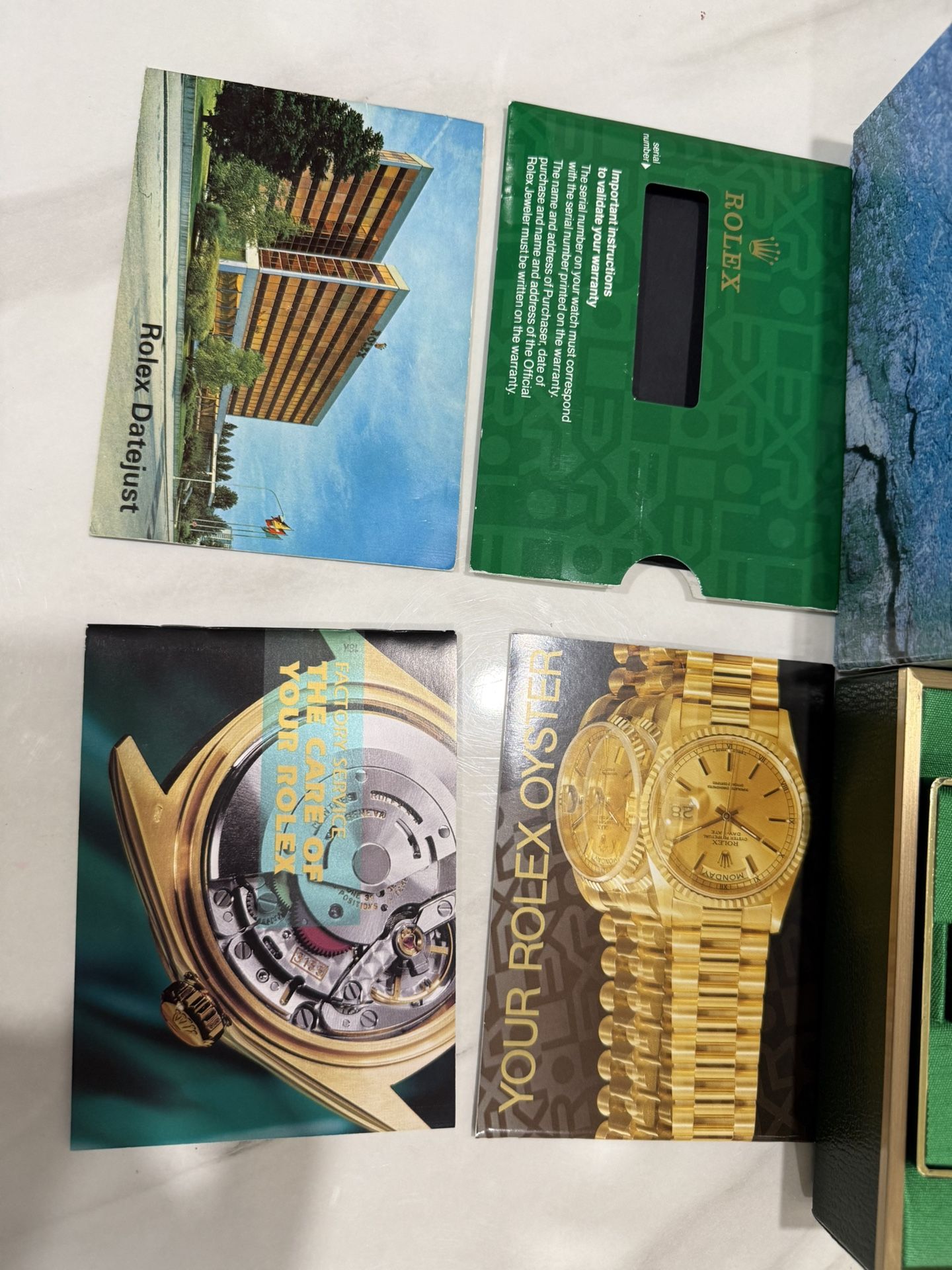 Rolex Datejust Ref. 1603 – Black Dial, Full Set (1973)