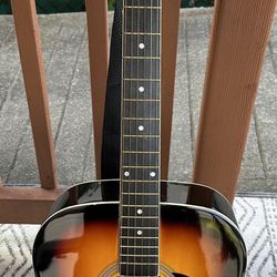 Huntington Acoustic Guitar 6 Strings Full Size