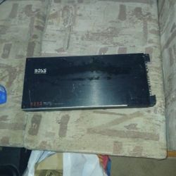 2800 Watt Amp Boss